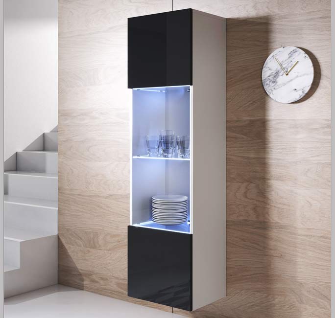 Vitrine Suspensa Lukis – Branco e Preto – 40x29x165 cm – Com LED Azul e Prateleiras em Vidro