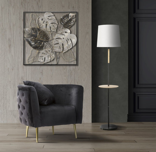 Poltrona "Bucarest" - 76 x 74 x 71 cm - Preto e Dourado | Em Veludo com Estrutura Metálica