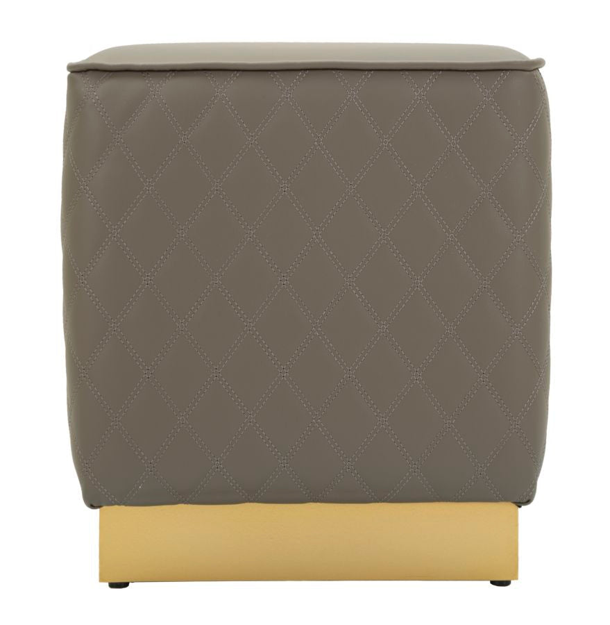 Puff Quadrado Sharon - Couro Sintético Cinza e Base Dourada - 35 cm x 35 cm x 38 cm