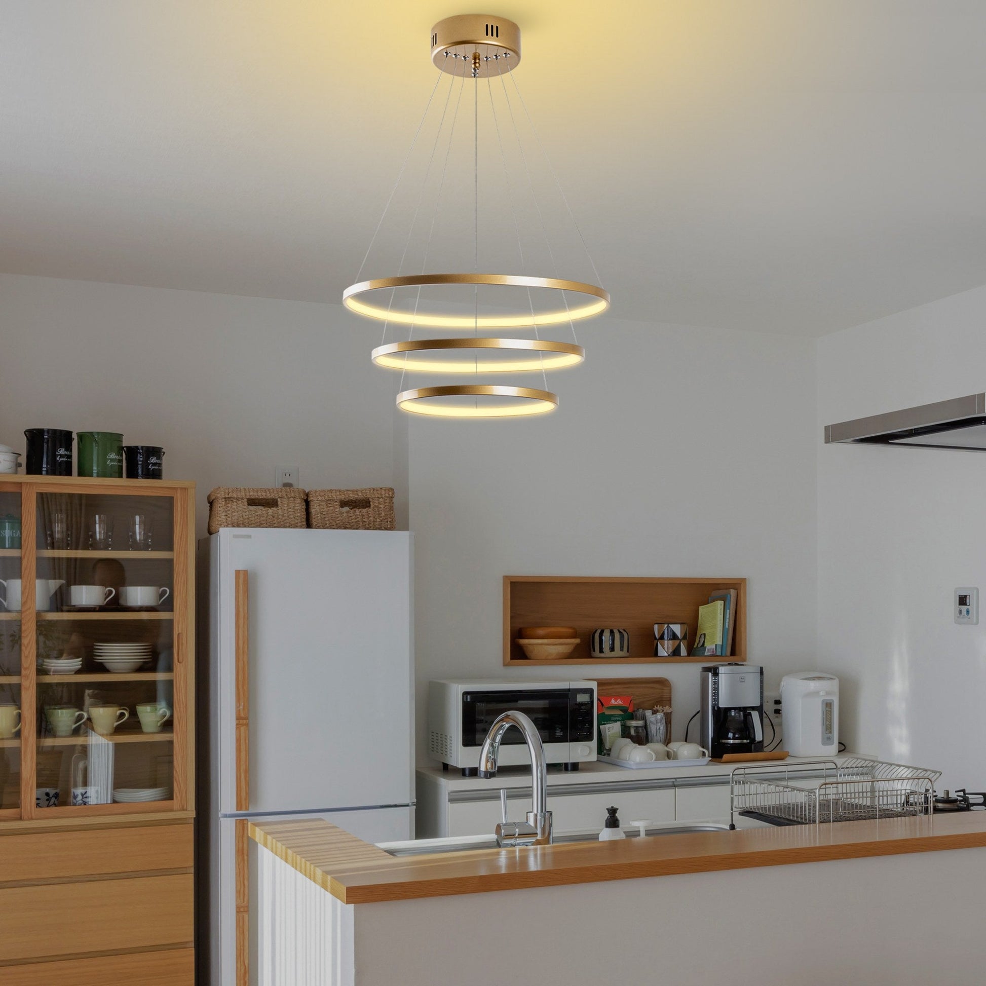 Candeeiro de Teto LED "Simit" Regulável – Dourado – 50x50x80 cm – Design Moderno
