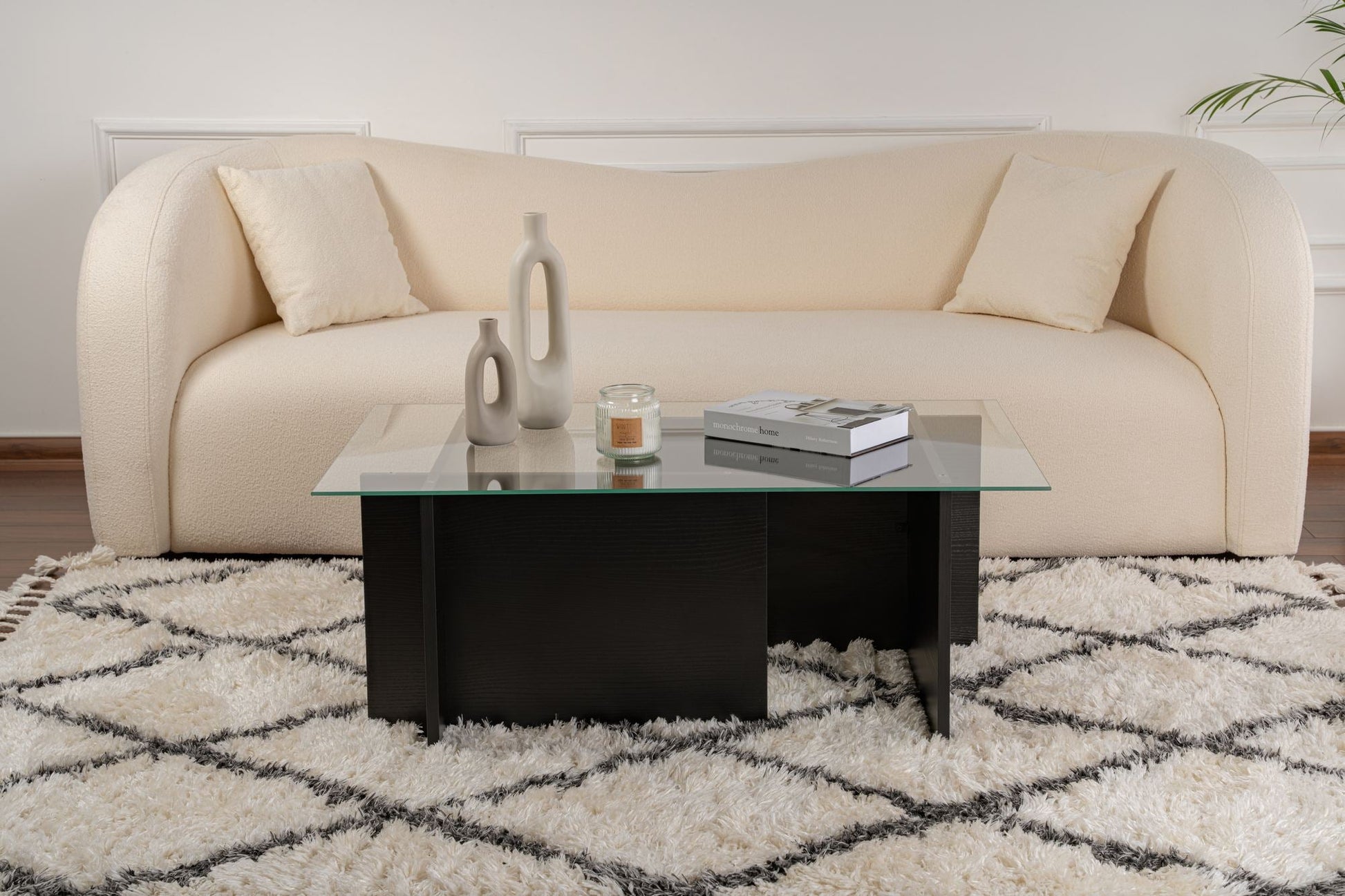 Mesa de Centro "Vetrino" – Vidro Temperado e Preto, 105x65x40 cm, Design Moderno