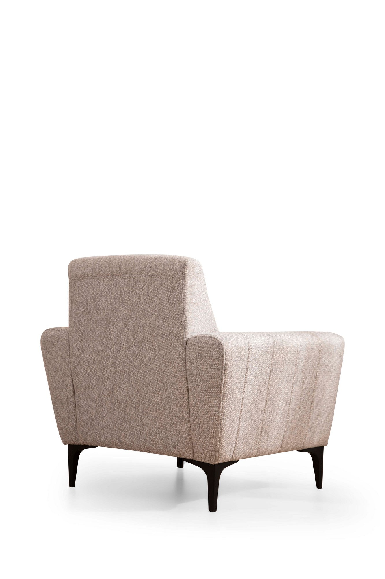 Poltrona “Sora” — 90x95x77 cm — Bege com Pernas Pretas, Espuma de Alta Densidade e Estrutura em Madeira de Faia