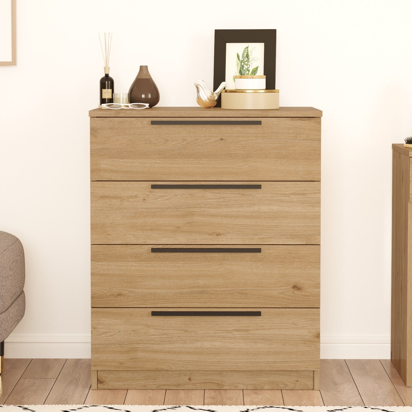 Cómoda Lorel de 4 Gavetas — 71,7x87,6x41,9 cm, Nogueira, Design Elegante