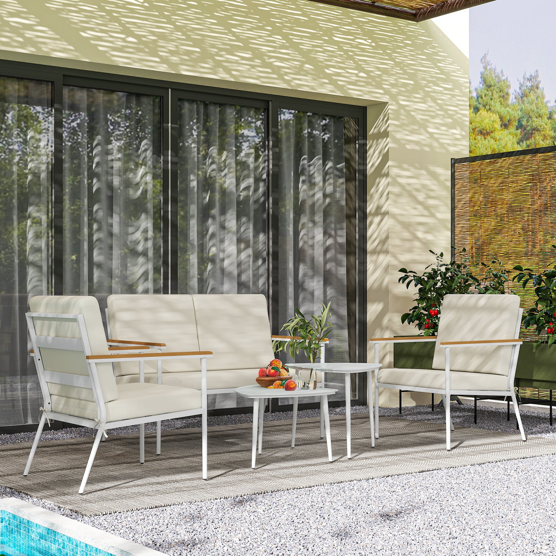 Conjunto de Jardim de 5 Peças Móveis de Exterior com 1 Sofá de 2 Lugares 2 Poltronas e 2 Mesas de Centro com Bancada de Vidro Temperado e Almofadas Laváveis Creme