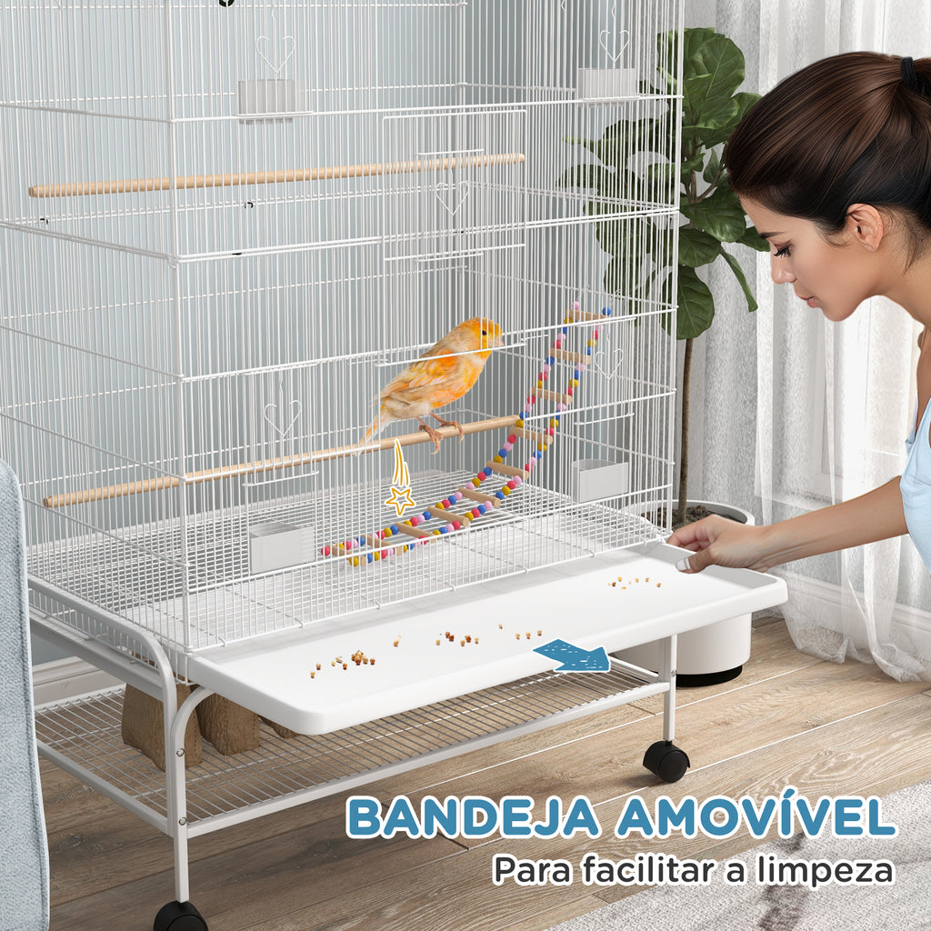 PawHut Gaiola para Pássaros com Rodas 79x49x133 cm Gaiola Metálica Grande com Suporte 4 Comedouros 3 Poleiros Brinquedos Bandeja Amovível e Prateleira para Canários Periquitos Branco