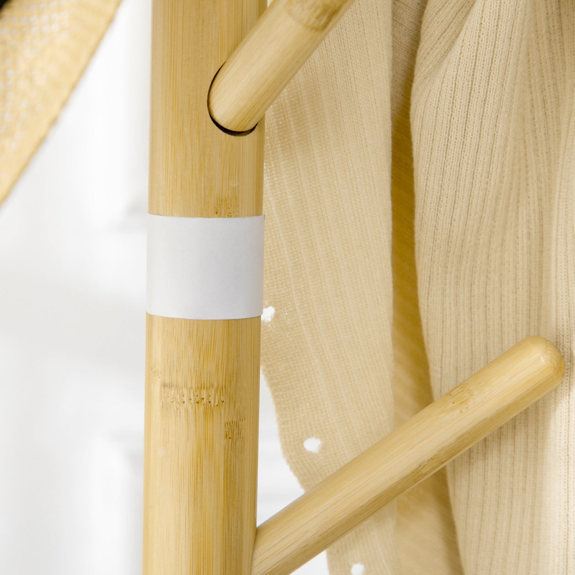 Cabide de Pé de Bambu Cabide de Pé Moderno com 8 Ganchos para Roupas Bolsas Cabide em Forma de Árvore para Entrada Dormitório Ø37,8x175,6 cm Madeira e Branco - A minha loja