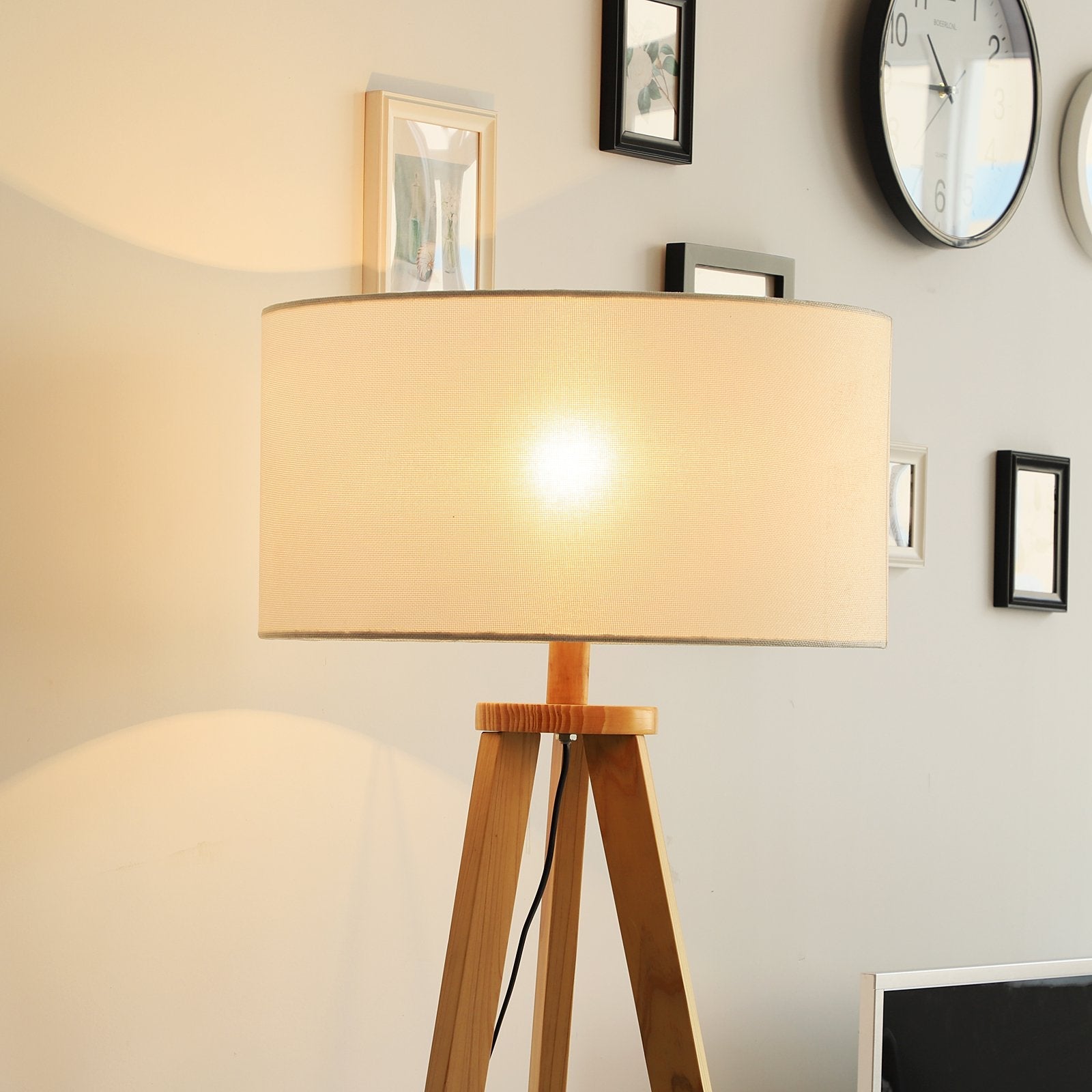 Candeeiro de Pé RIVA - Design Moderno - Leva-Me Contigo - Móveis & Decoração