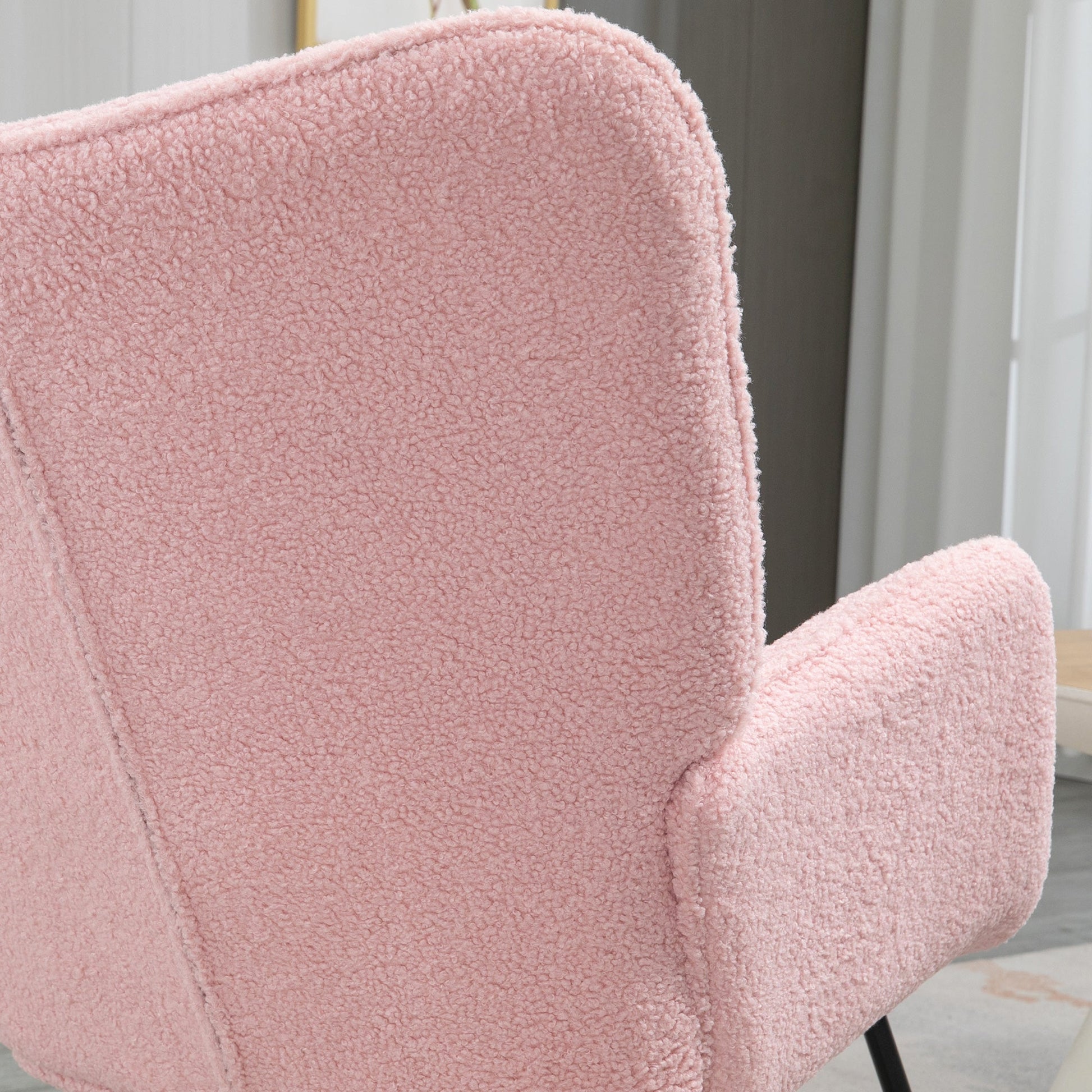HOMCOM Poltrona Baloiço em Borrego Poltrona de Sala de Estar Oscilação de 40° com Pés de Madeira de Faia e Estrutura de Aço para Dormitório Carga Máxima 120 kg 71x92x101 cm Rosa - A minha loja
