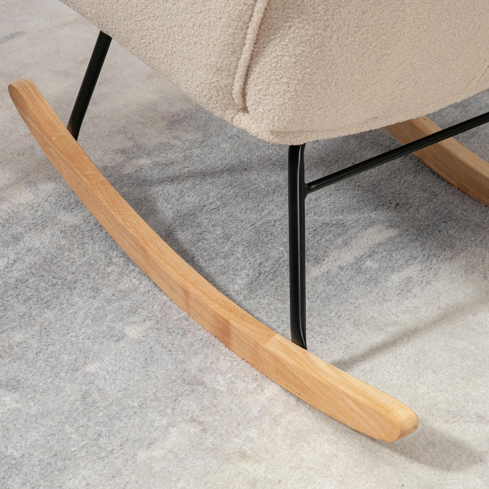 HOMCOM Poltrona Baloiço Poltrona de Sala de Estar Oscilação de 40° com Pés de Madeira de Faia e Estrutura de Aço para Dormitório Carga Máxima 120 kg 71x92x101 cm Bege - A minha loja