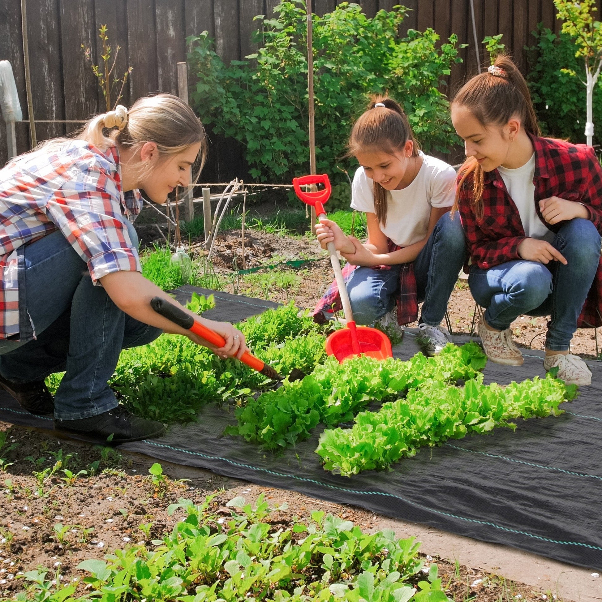 Outsunny Rolo de Malha Anti - Ervas 1x100 m Malha Geotêxtil 60 g/m² para Controlo de Ervas Daninhas de Jardim Malha Anti - Ervas Preta - A minha loja