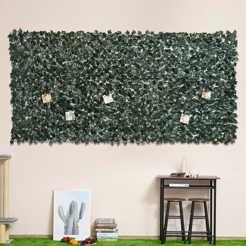 Outsunny Vedação Artificial em Rolo 3,1,5m Vedação de Privacidade para Balcão Jardim Exterior Planta Decorativa de Parede PE Verde - A minha loja