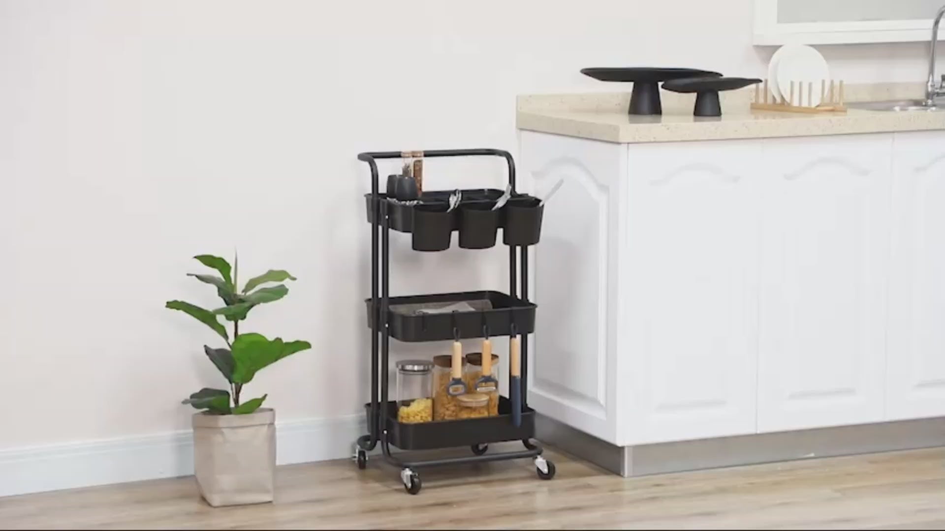 Carrinho de Cozinha de Aço Carrinho de Armazenamento com 4 Ganchos 3 Cestas Removíveis 3 Caixas Suspensas e Travões para Casa de Banho Sala de Estar Dormitório 42x38x86,5cm Preto
