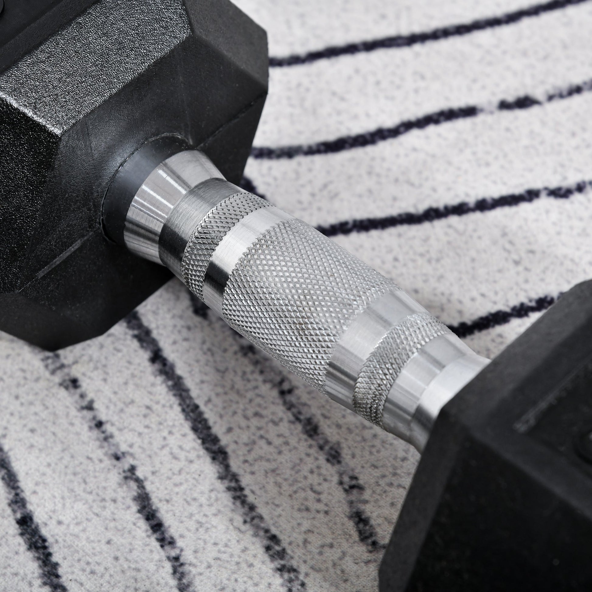 Conjunto de Halteres 20 kg com Barra Metálica e Cabeça Hexagonal Conjunto Pesos para Treino em Casa Ginásio 31x13,5 cm Preto e Prata – Modelo Luleå
