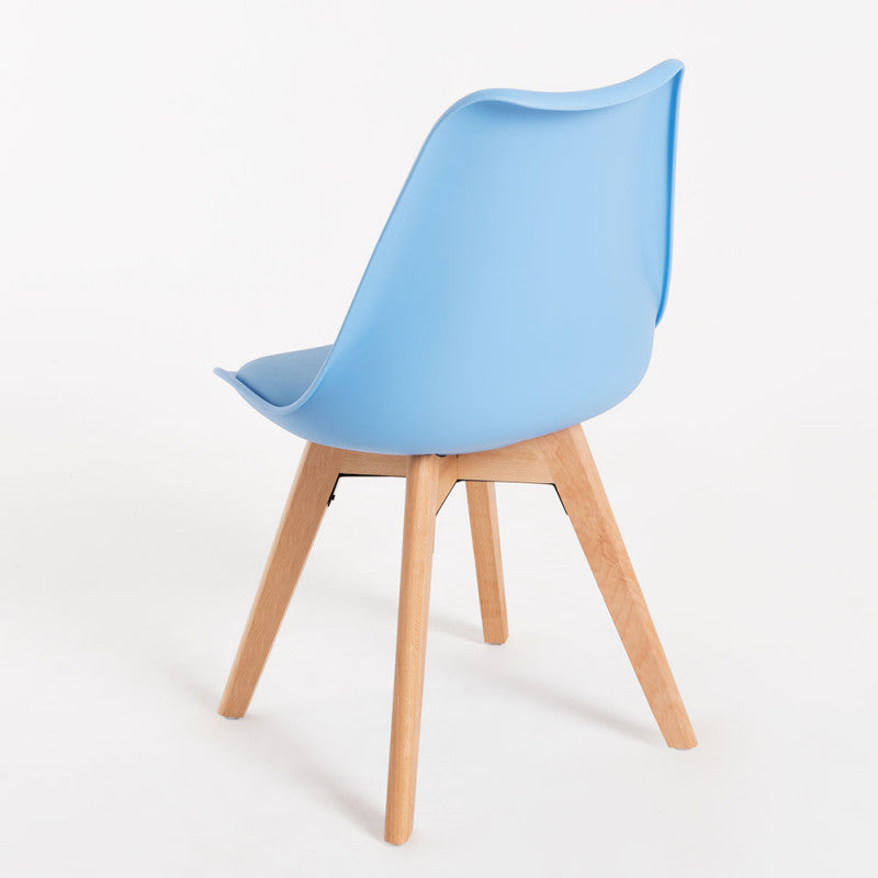 Cadeira Lena com Assento Almofadado - Azul Claro - Design Nórdico