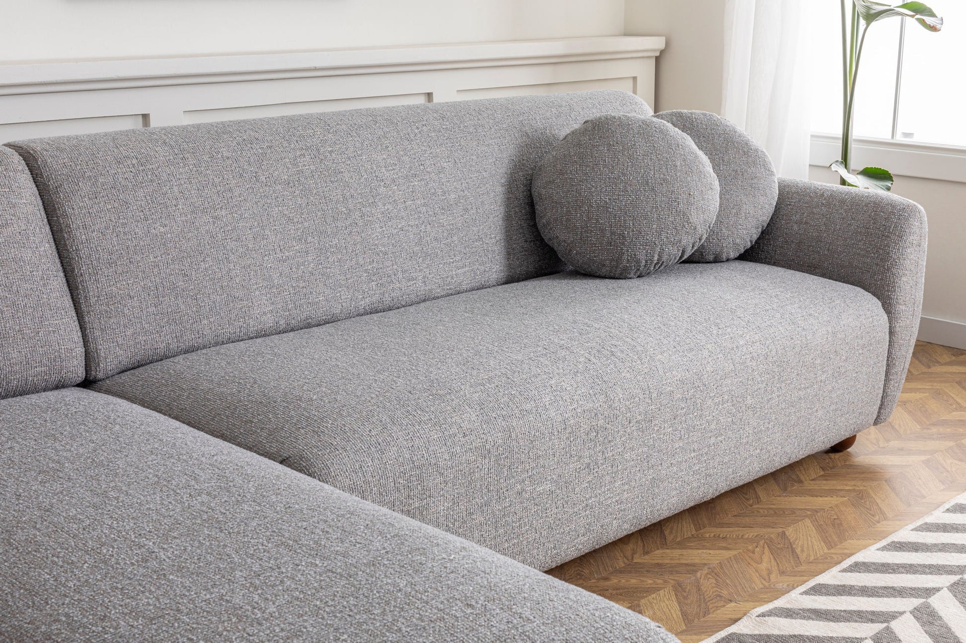 Sofá Chaise Longue "Stockholm" - Cinzento Claro com Pernas em Faia - 273x162x86 cm - Design Escandinavo - A minha loja