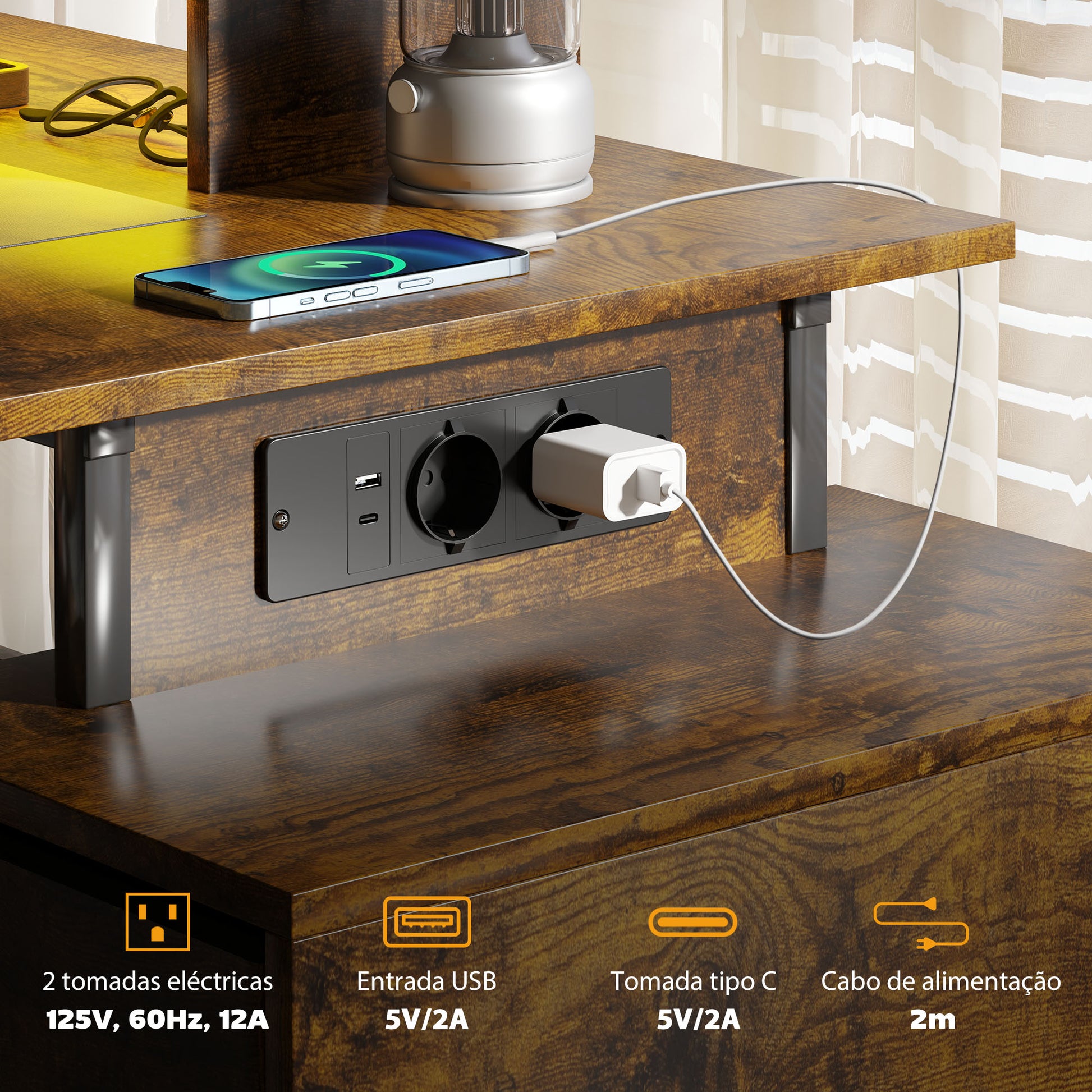 Secretária Estilo Industrial Secretária com Luzes LED Estação de Carga Suporte para Monitor Controlo Remoto e Painel Perfurado para Escritório Estúdio 142x50x126,5 cm Castanho Rústico